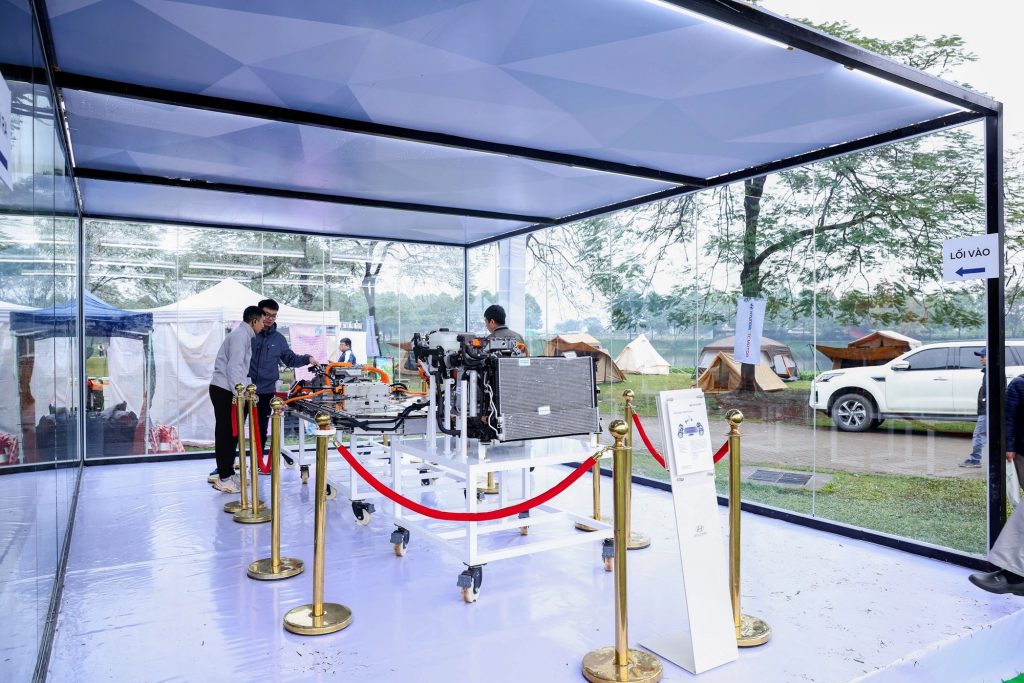 Xe điện Hóa 2024