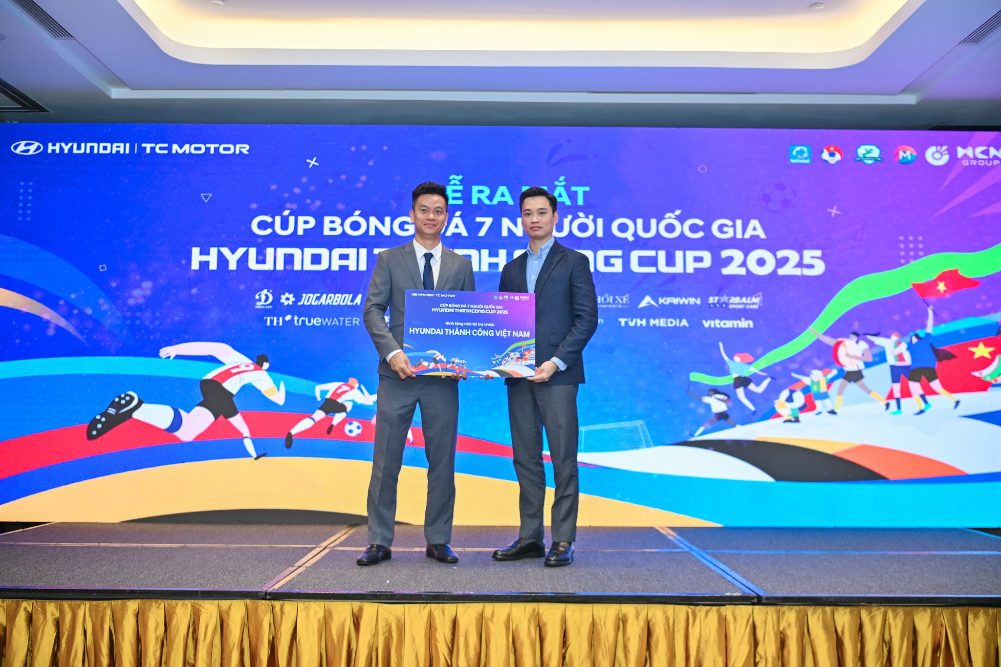 Lễ ra mắt Cúp bóng đá 7 người Quốc gia – Hyundai Thành Công Cup 2025 (VSC-S5) Lễ ra mắt Cúp bóng đá 7 người Quốc gia – Hyundai Thành Công Cup 2025 (VSC-S5)