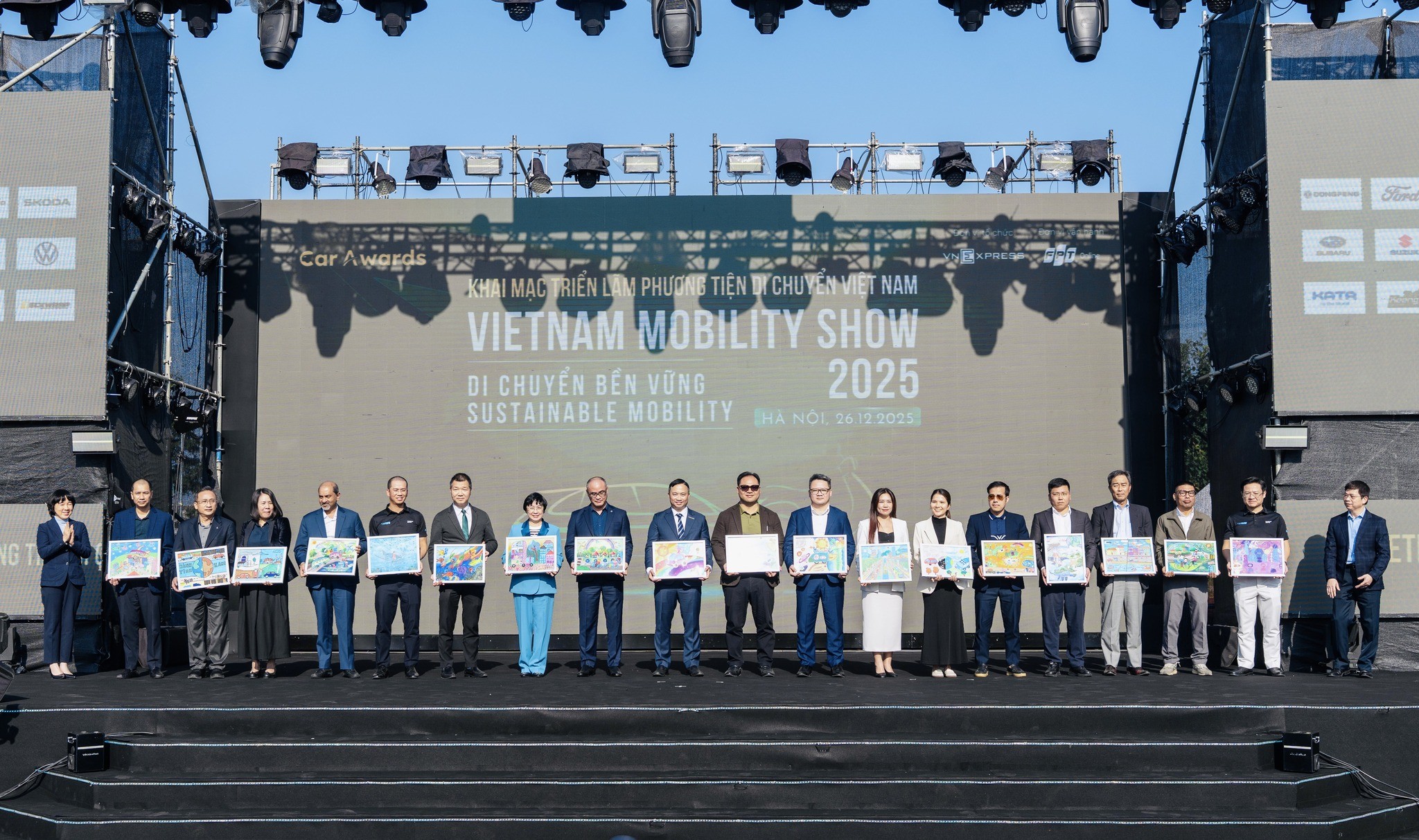 Hyundai Thành Công Việt Nam mang thông điệp “Di chuyển bền vững” đến Car Awards 2025 Hyundai Thành Công Việt Nam mang thông điệp “Di chuyển bền vững” đến Car Awards 2025