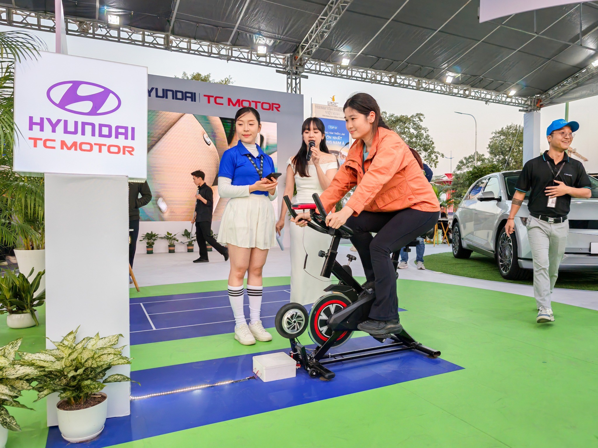 Hyundai Thành Công Việt Nam mang thông điệp “Di chuyển bền vững” đến Car Awards 2025 Hyundai Thành Công Việt Nam mang thông điệp “Di chuyển bền vững” đến Car Awards 2025