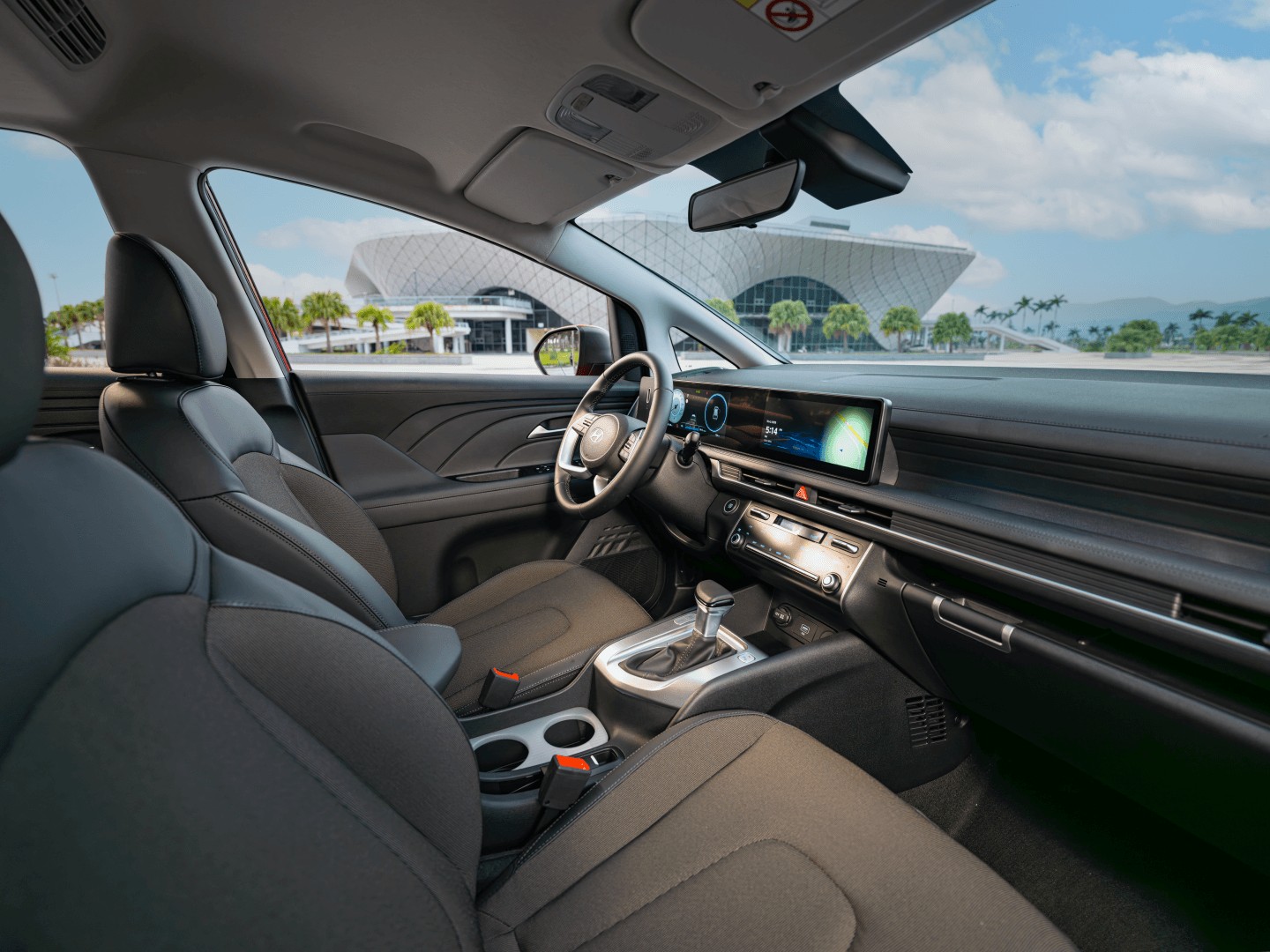 Hyundai Thành Công Việt Nam chính thức giới thiệu Stargazer mới