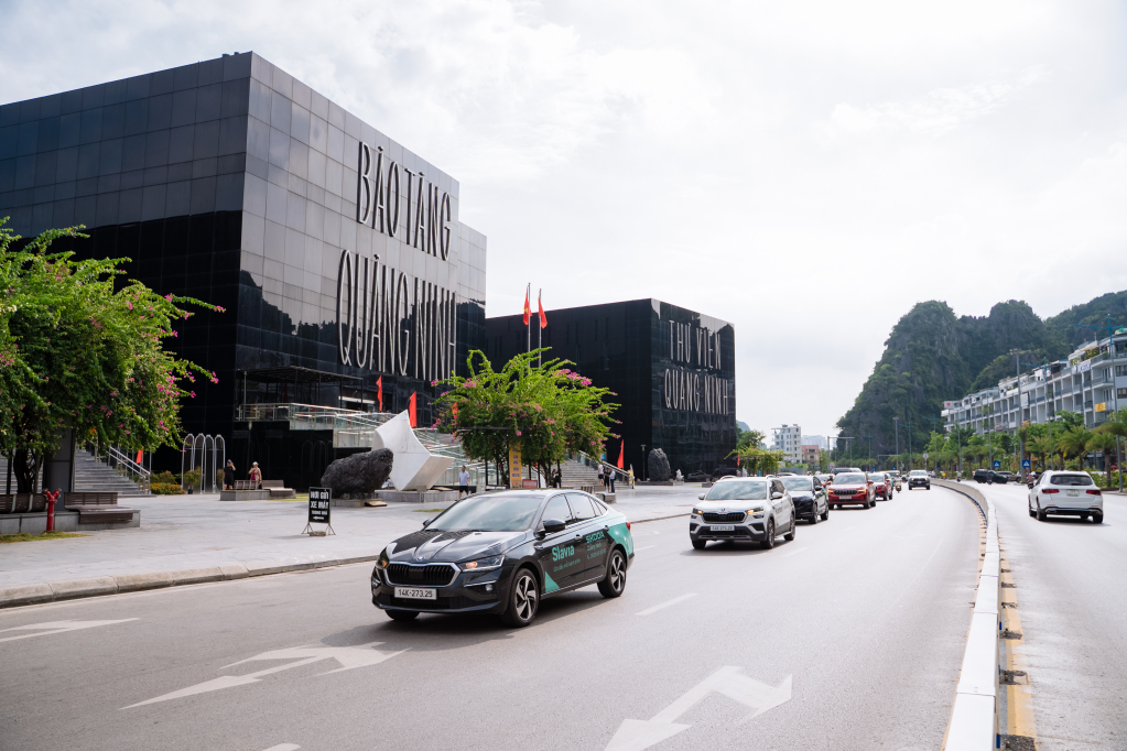 Škoda Slavia, Kushaq, Karoq và Kodiaq: Hành trình đầy cảm hứng khám phá vẻ đẹp tráng lệ của Quảng Ninh