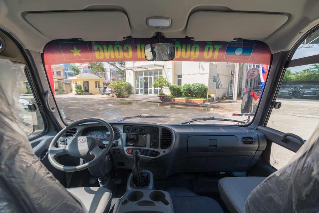 35 xe Hyundai County phục vụ chiến dịch 500 ngày đêm tìm kiếm hài cốt liệt sĩ